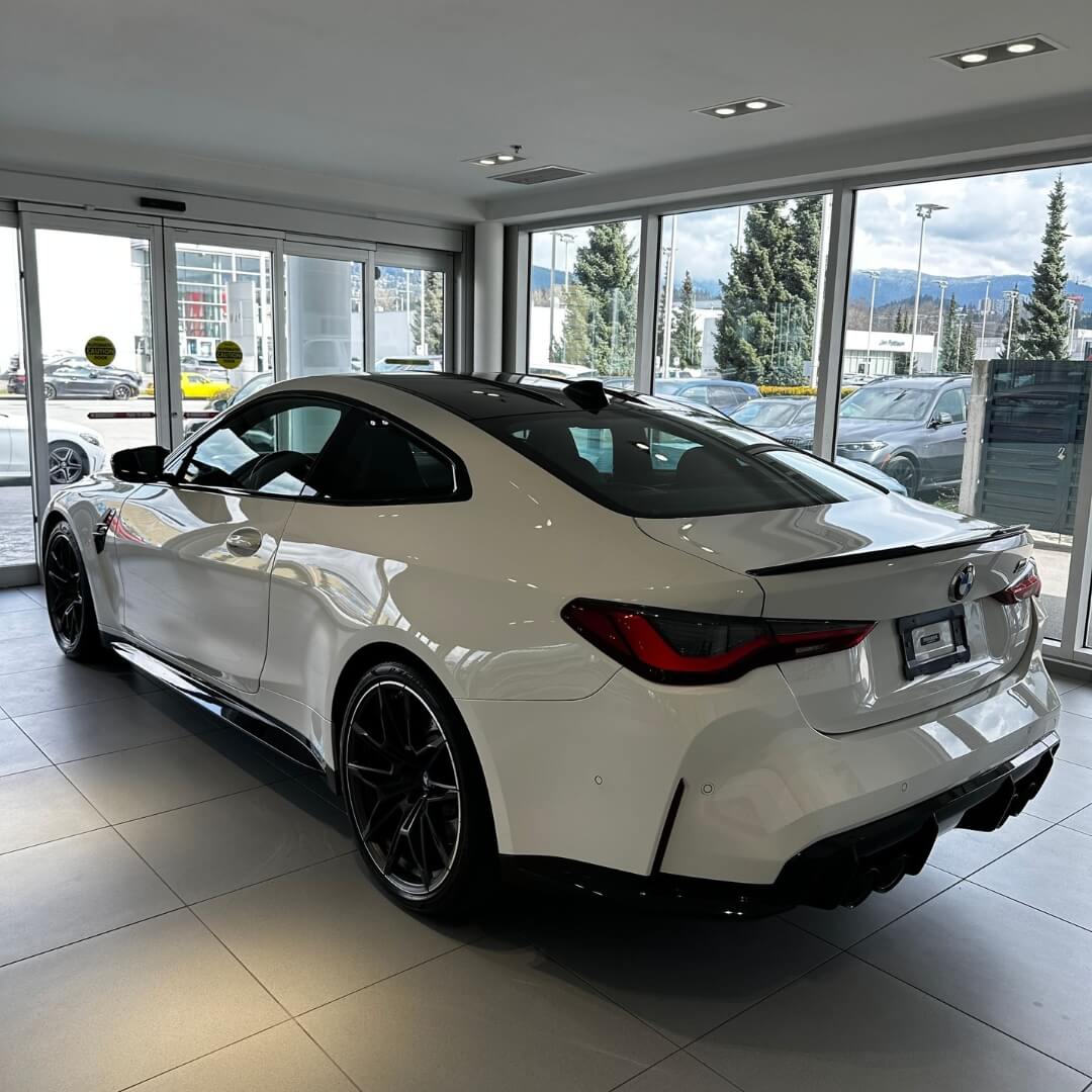 BMW M4 COMPETITION