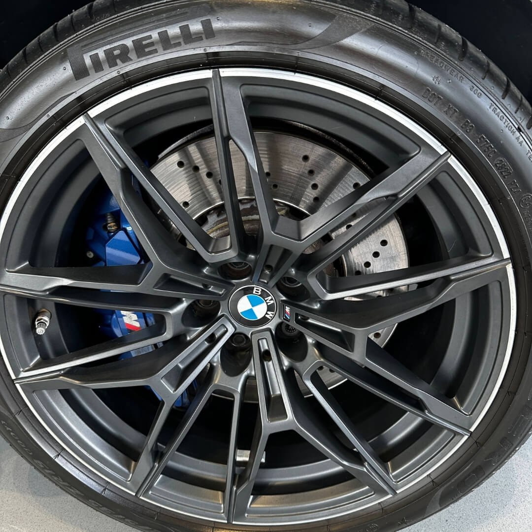 BMW M4 COMPETITION